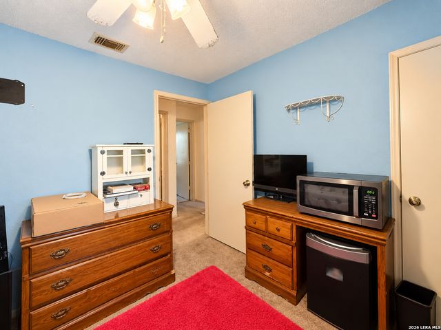 5327 FOUNTAIN LK, San Antonio, TX 78244