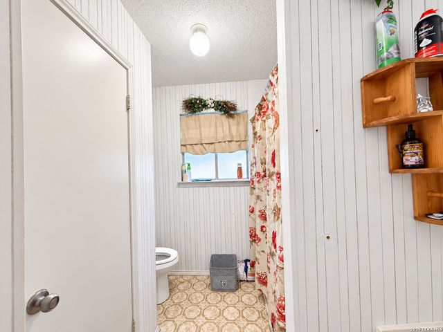 5327 FOUNTAIN LK, San Antonio, TX 78244