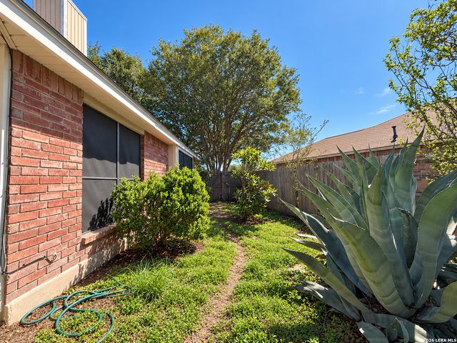 5327 FOUNTAIN LK, San Antonio, TX 78244