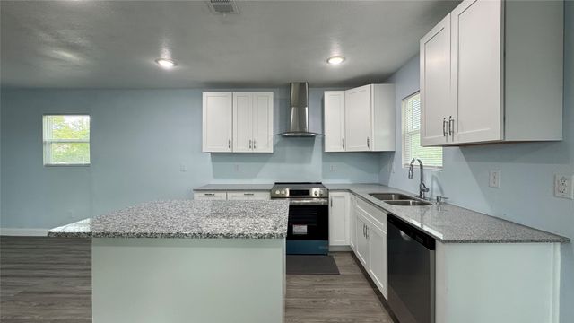 191 Harmon Road, Gun Barrel City, TX 75156