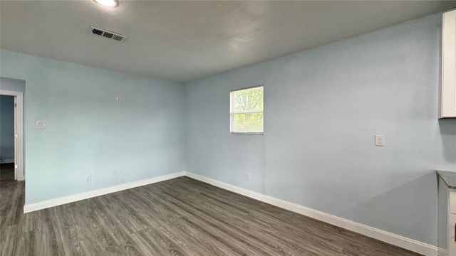 191 Harmon Road, Gun Barrel City, TX 75156