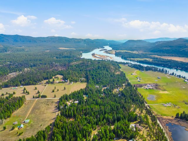 119 Gray Eagle Ln, Newport, WA 99156