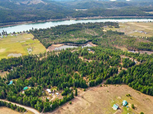 119 Gray Eagle Ln, Newport, WA 99156