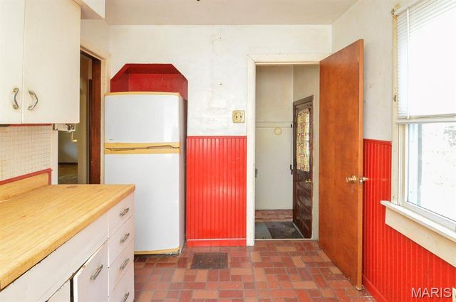 9441 Kathlyn Drive, Woodson Terrace, MO 63134