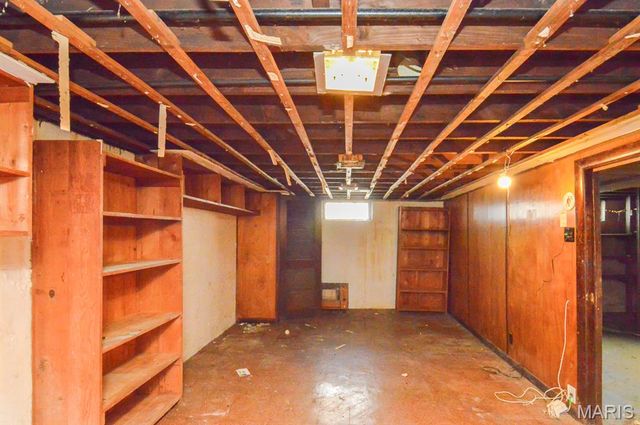 9441 Kathlyn Drive, Woodson Terrace, MO 63134