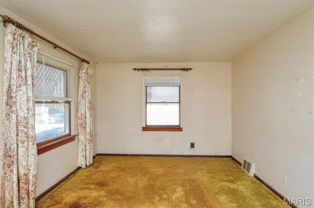 9441 Kathlyn Drive, Woodson Terrace, MO 63134