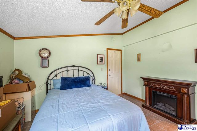 902 Piano Rd, Florence, SC 29501