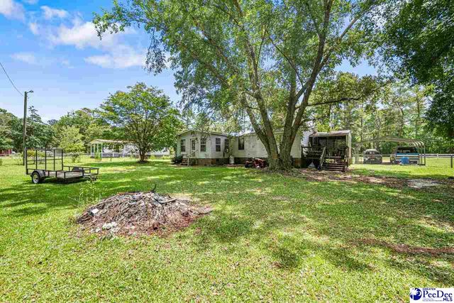 902 Piano Rd, Florence, SC 29501