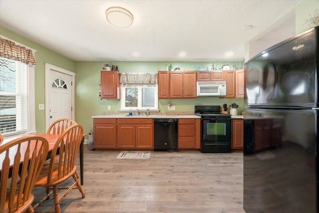 49 Martin St, Brockton, MA 02302