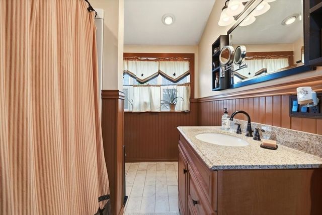 49 Martin St, Brockton, MA 02302