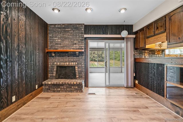 12524 Linden Road, Fenton Charter Township, MI 48451