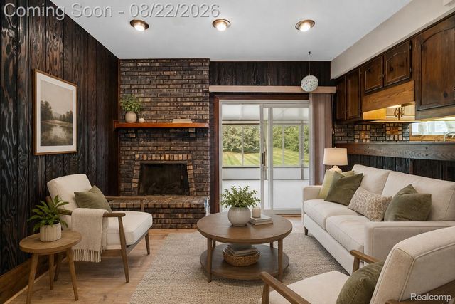 12524 Linden Road, Fenton Charter Township, MI 48451