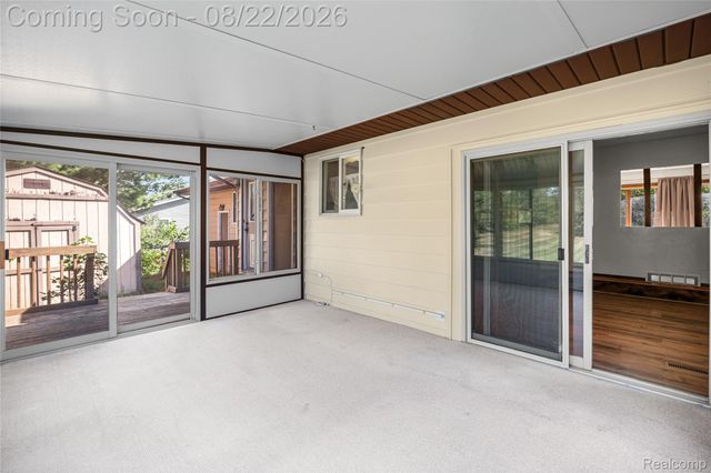 12524 Linden Road, Fenton Charter Township, MI 48451