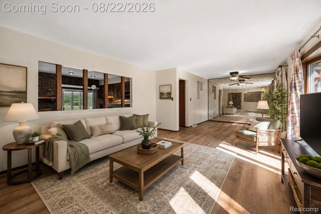 12524 Linden Road, Fenton Charter Township, MI 48451