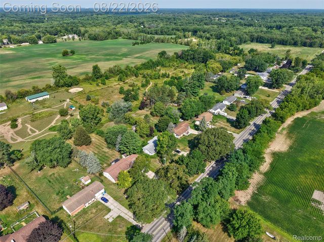 12524 Linden Road, Fenton Charter Township, MI 48451