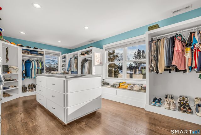 24 Anderson Avenue, Milford, CT 06460