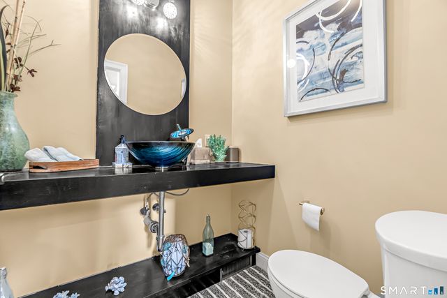 24 Anderson Avenue, Milford, CT 06460