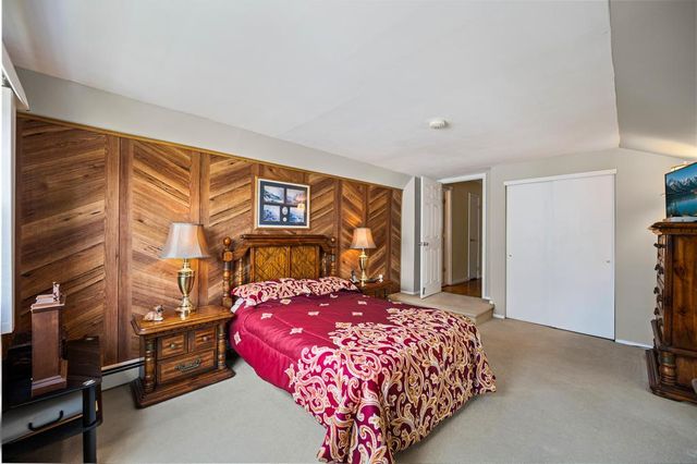 1913 Jackson Avenue, West Islip, NY 11795