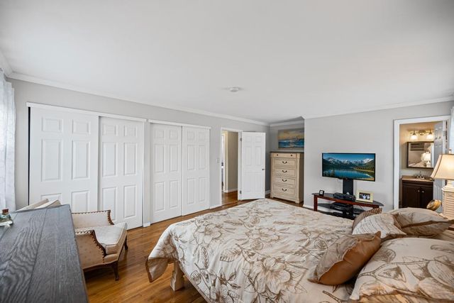 1913 Jackson Avenue, West Islip, NY 11795