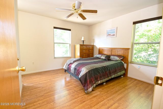 41 Alberta Avenue, North Middletown, NJ 07748