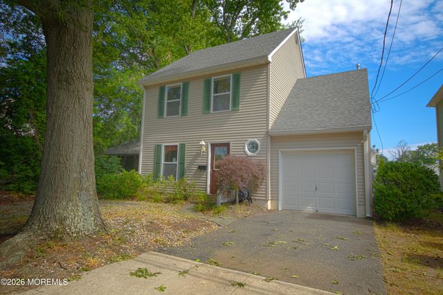 41 Alberta Avenue, North Middletown, NJ 07748