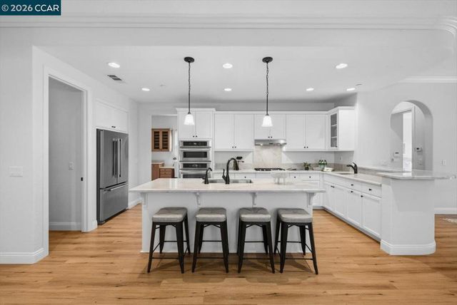 1959 Sacred Mountain Ln, Brentwood, CA 94513