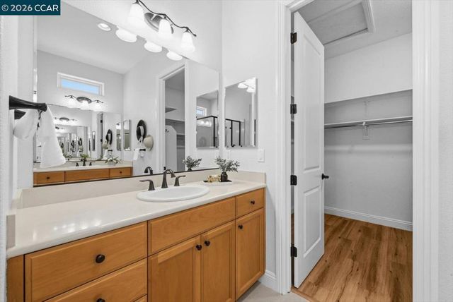 1959 Sacred Mountain Ln, Brentwood, CA 94513
