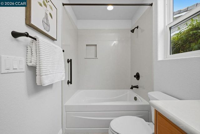 1959 Sacred Mountain Ln, Brentwood, CA 94513