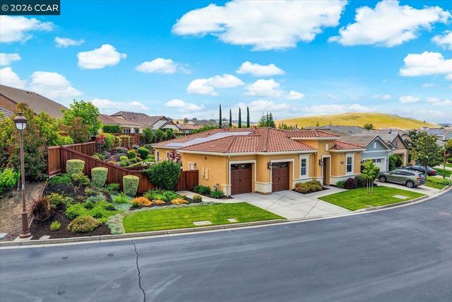 1959 Sacred Mountain Ln, Brentwood, CA 94513