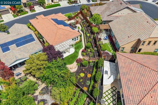 1959 Sacred Mountain Ln, Brentwood, CA 94513