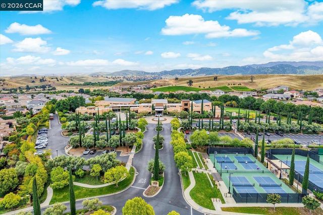 1959 Sacred Mountain Ln, Brentwood, CA 94513