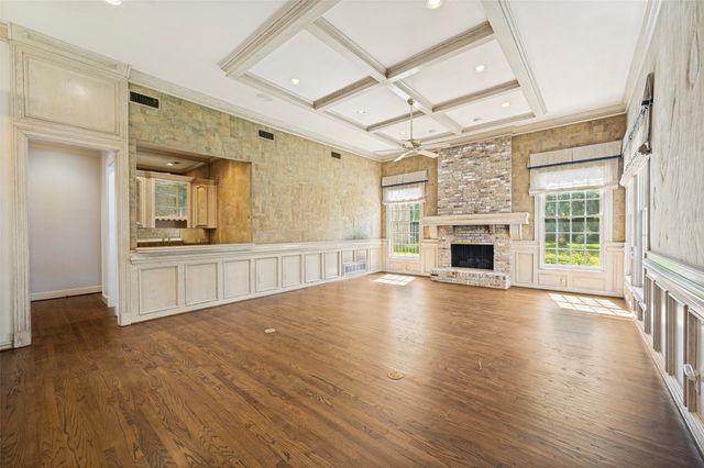 10445 Strait Lane, Dallas, TX 75229