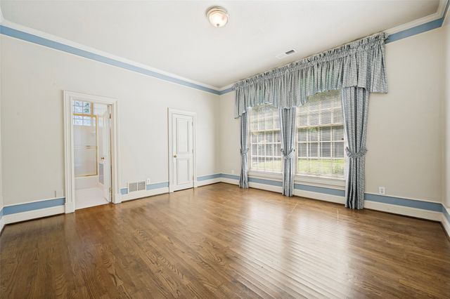 10445 Strait Lane, Dallas, TX 75229