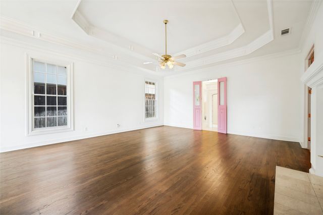 10445 Strait Lane, Dallas, TX 75229