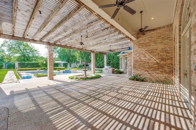 10445 Strait Lane, Dallas, TX 75229