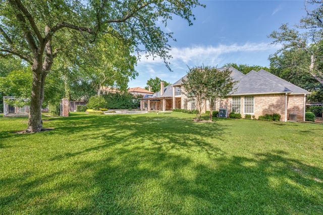 10445 Strait Lane, Dallas, TX 75229