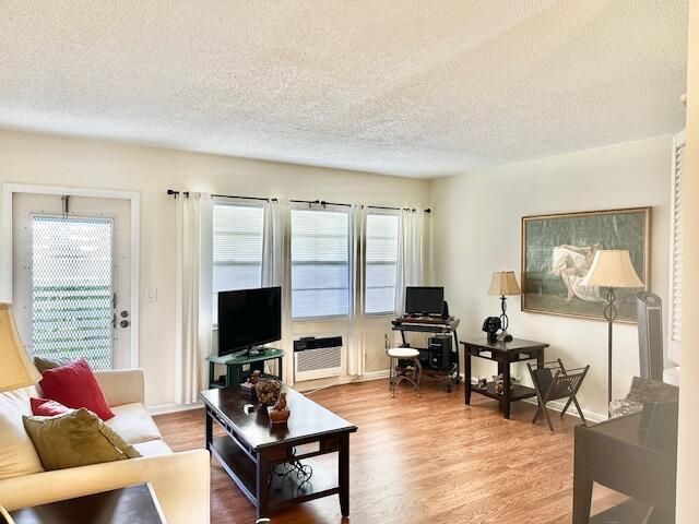 134 Brighton D, Boca Raton, FL 33434