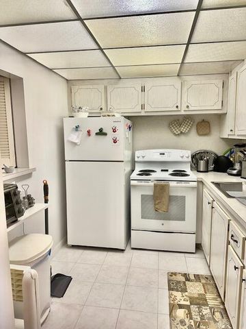 134 Brighton D, Boca Raton, FL 33434