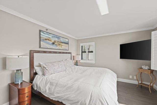 19800 N SANDPOINTE BAY N Drive N 201, Tequesta, FL 33469