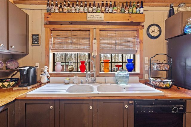 123 Powers Lane, Pikeville, TN 37367