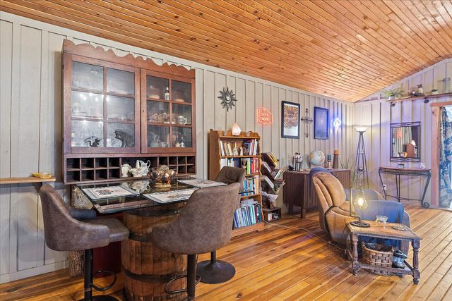 123 Powers Lane, Pikeville, TN 37367