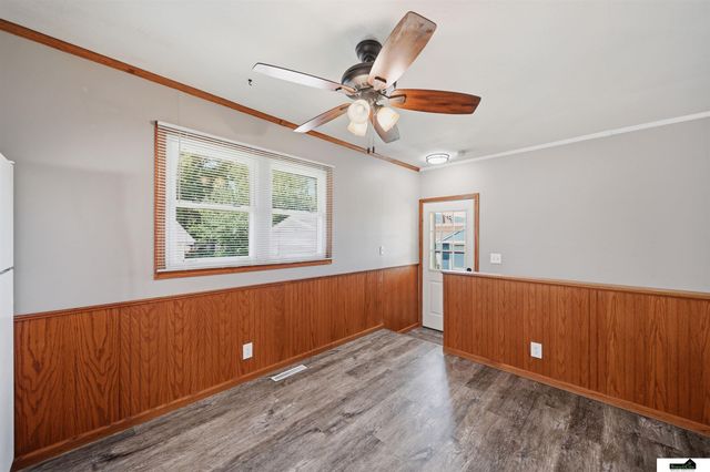 8340 Chestnut Lane, Lincoln, NE 68510