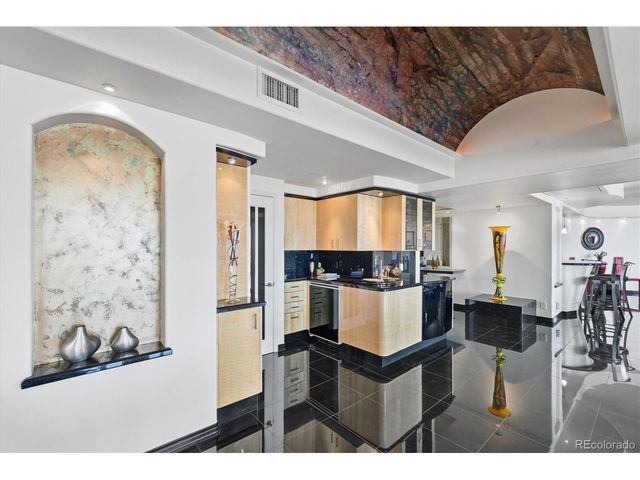 1020 15th St 42D, Denver, CO 80202