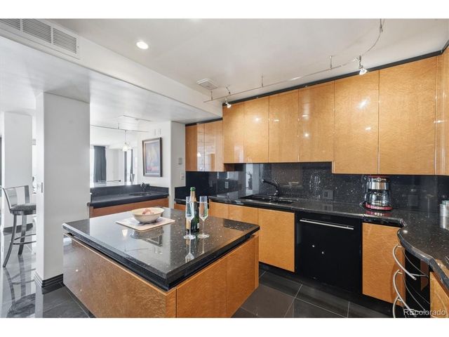 1020 15th St 42D, Denver, CO 80202