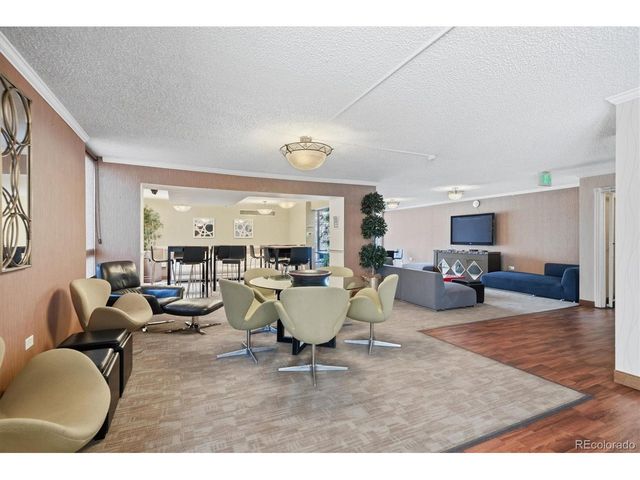 1020 15th St 42D, Denver, CO 80202