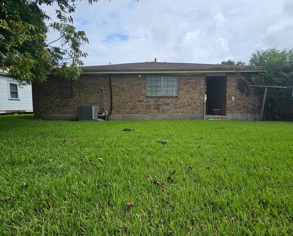 910 Harrison St, Thibodaux, LA 70301