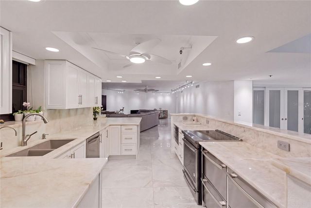 1660 GULF BOULEVARD PH1, Clearwater Beach, FL 33767