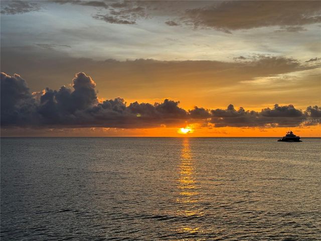 1660 GULF BOULEVARD PH1, Clearwater Beach, FL 33767