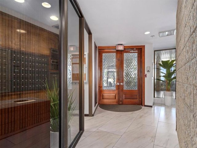1660 GULF BOULEVARD PH1, Clearwater Beach, FL 33767