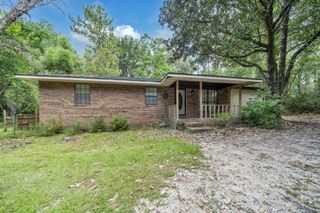 6359 Childrens Lane, Crestview, FL 32539